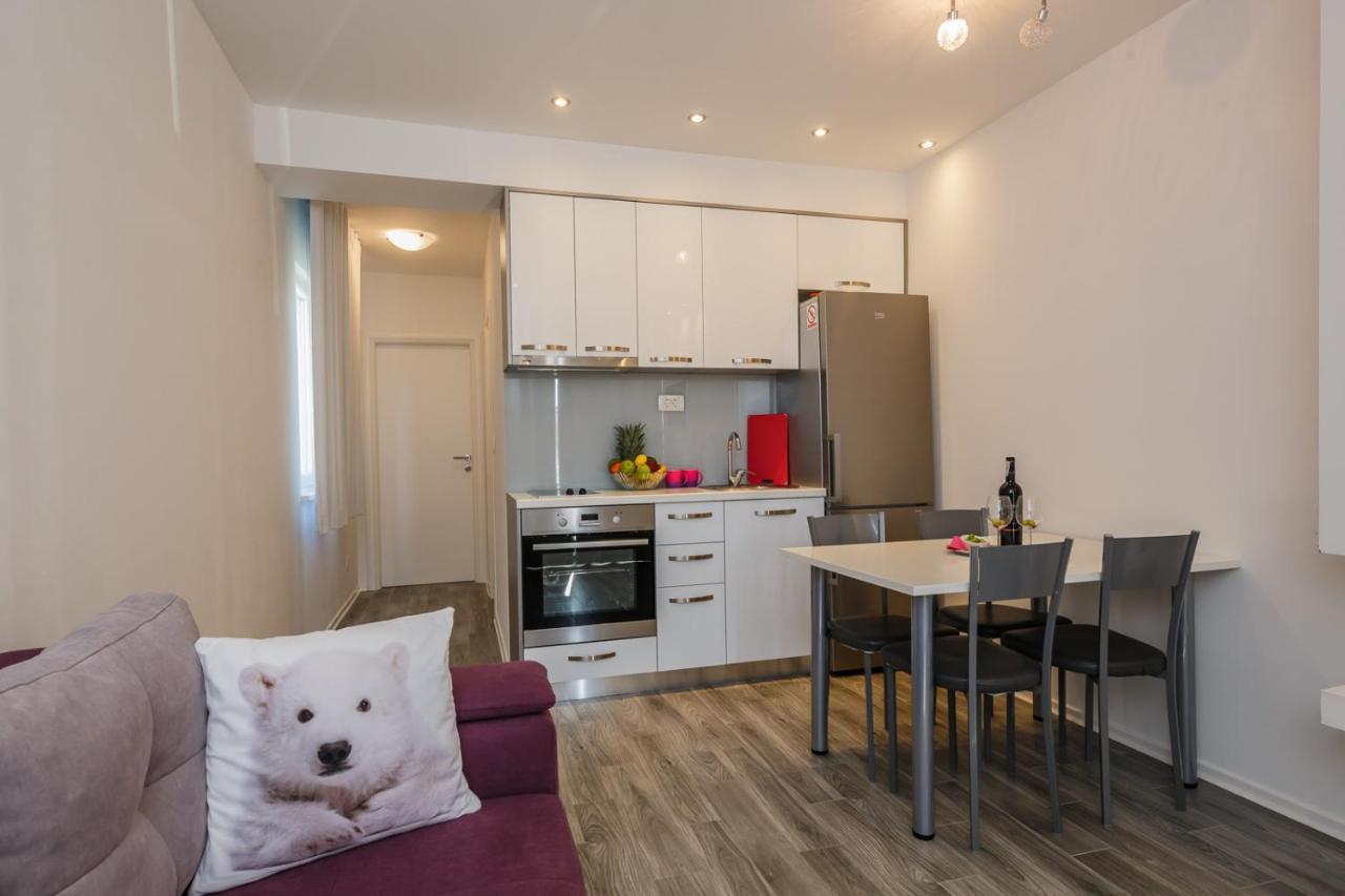 Lovely Apartments Kastela Ngoại thất bức ảnh