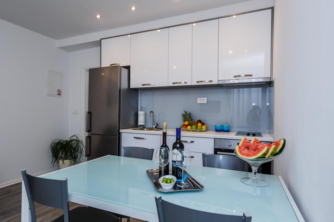 Lovely Apartments Kastela Ngoại thất bức ảnh